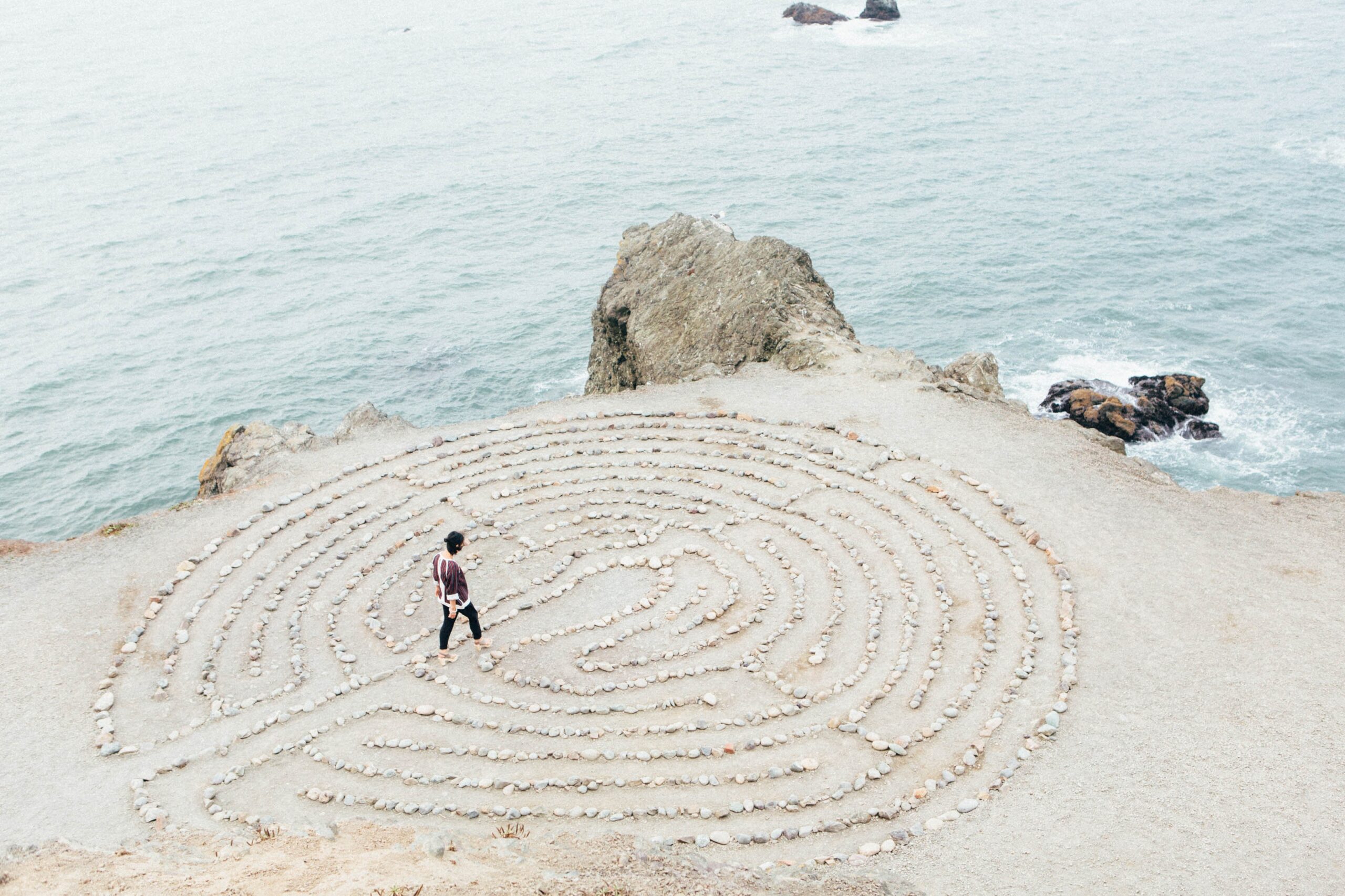 ashley-batz-betmVWGYcLY-unsplash Arbre lueur